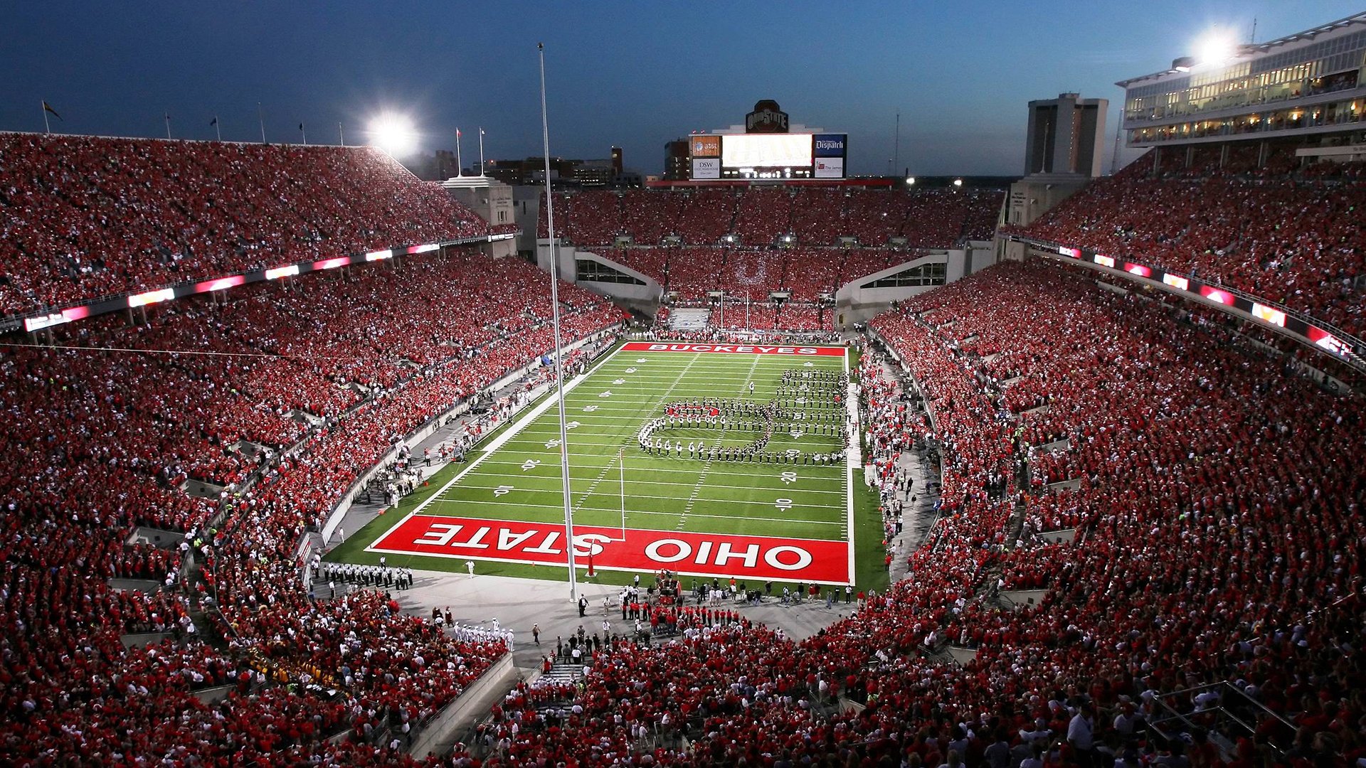 九游官网pc-男子200自赛场掀高潮